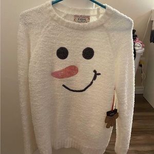 Brand new winter sweater with tags on
Size small